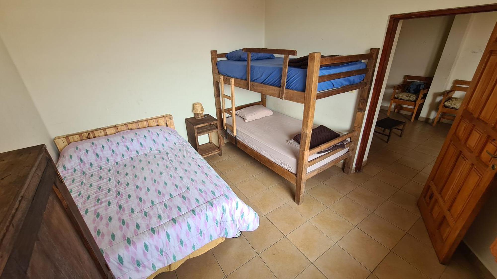 Apart Hostel Downtown 2 Tarija Ngoại thất bức ảnh