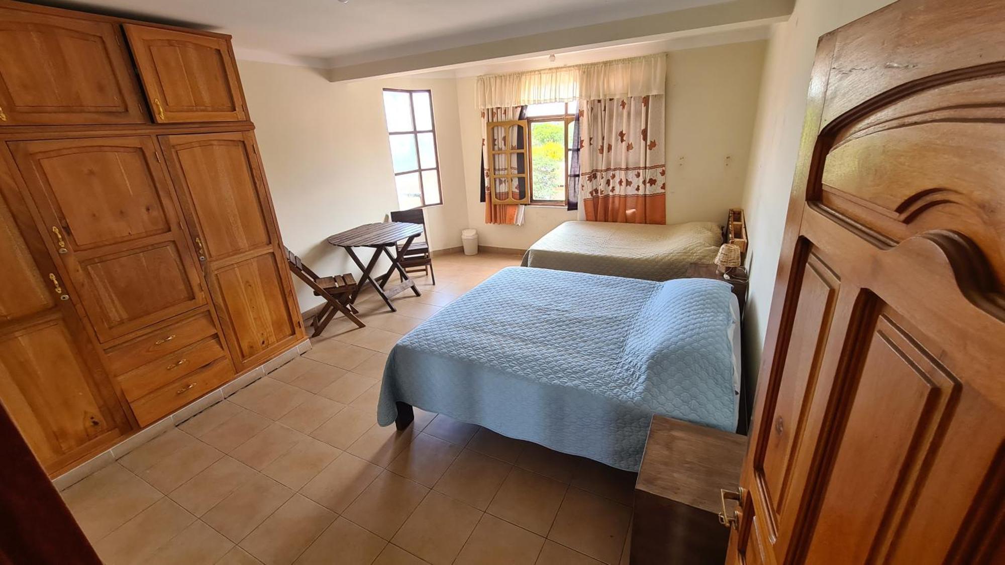 Apart Hostel Downtown 2 Tarija Ngoại thất bức ảnh